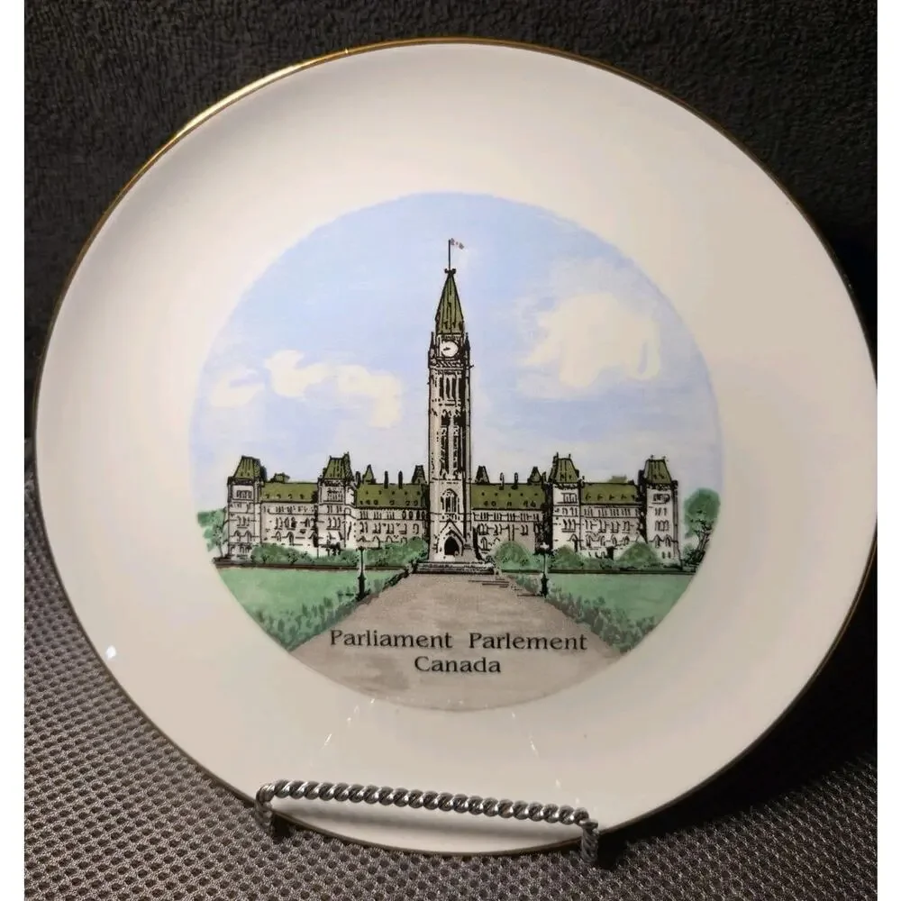 Parliament Parlement Canada Souvenir Plate 8